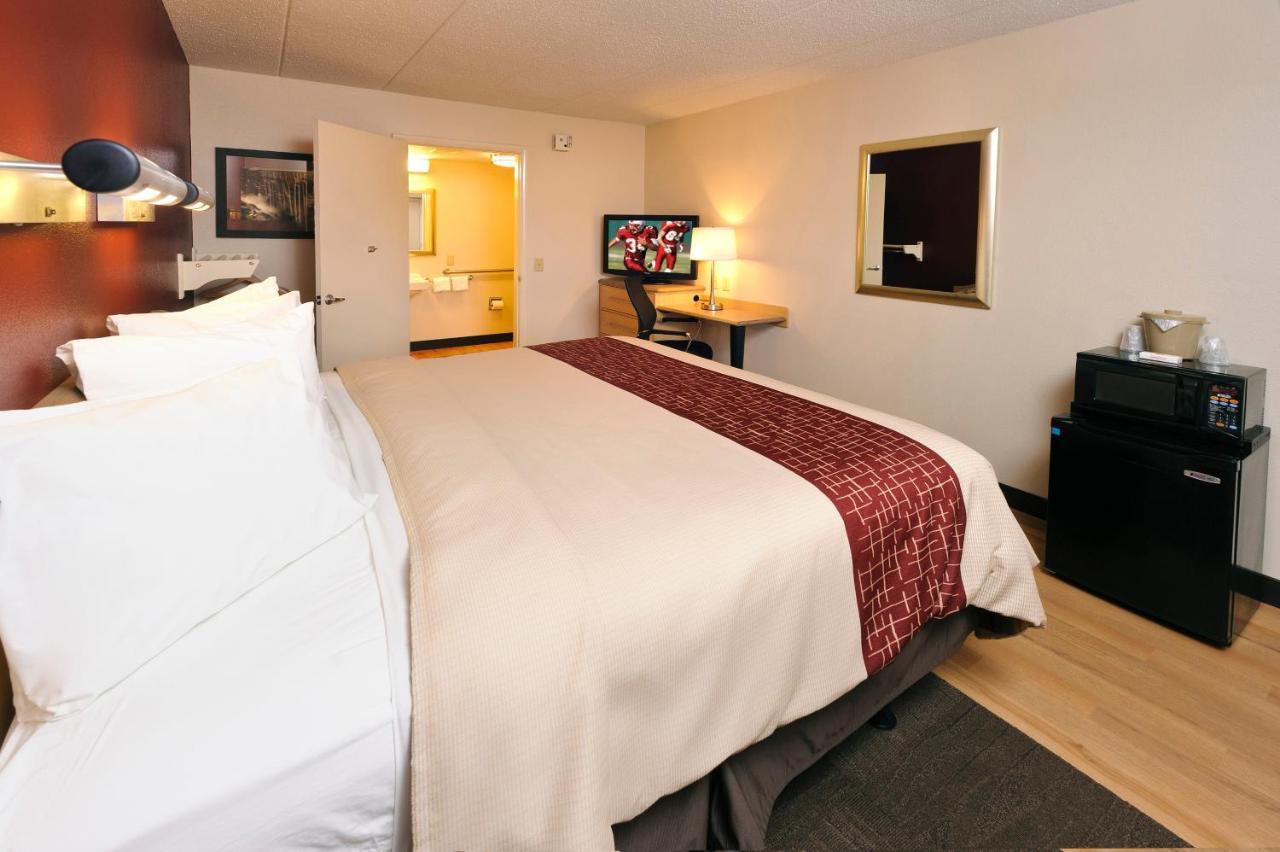 Red Roof Inn Detroit - Warren Esterno foto